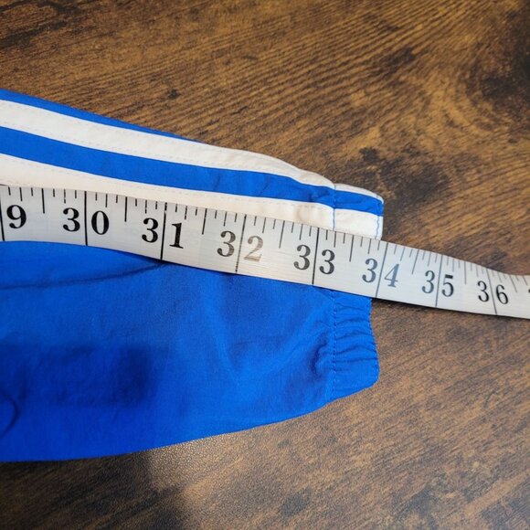 Vtg Adidas Trefoil Packable Hood Windbreaker Track Jacket M Pockets Blue Y2K - Picture 12 of 12